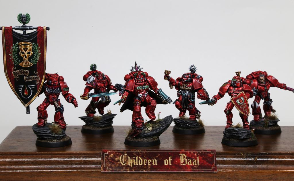 https://cdn.miniatureawards.com//images/awards/uk/2014/2014_Coventry/Warhammer_40,000_Squad/28460__1st_2014_Coventry_Warhammer_40,000_Squad__Blood_Angels_0.jpg