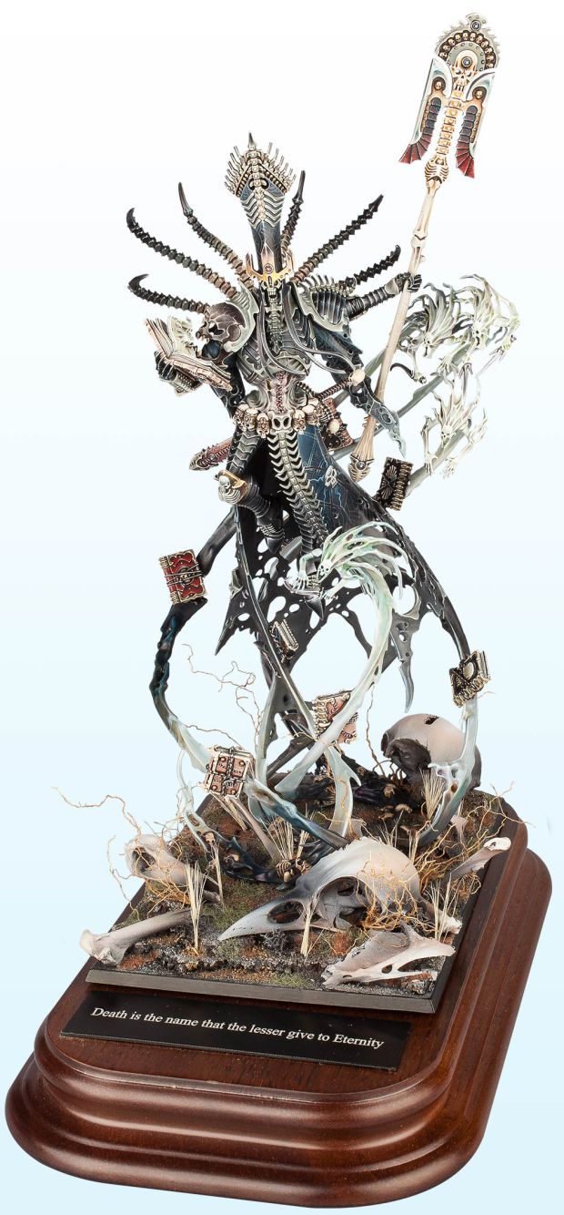 https://cdn.miniatureawards.com//images/awards/uk/2014/2014_Coventry/Warhammer_Monster/28475__1st_2014_Coventry_Warhammer_Monster__Nagash_0.jpg